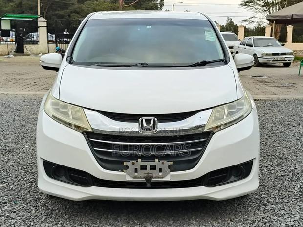 Honda Odyssey 2012 Pearl