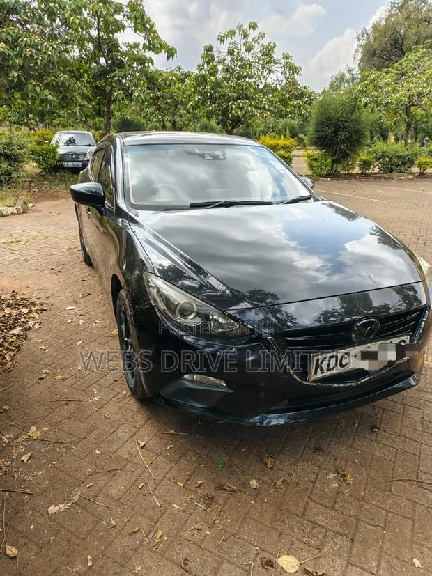 Mazda Axela SV Premium 2014 Black