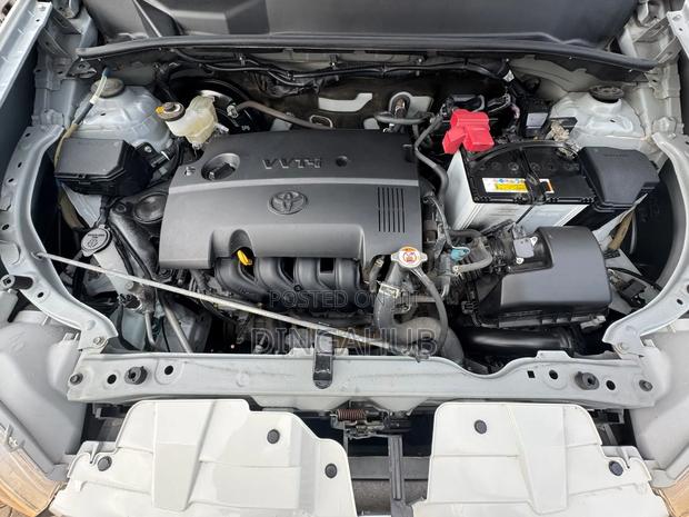 Toyota Succeed 2019 White