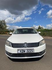 Volkswagen Passat 2013 White for sale