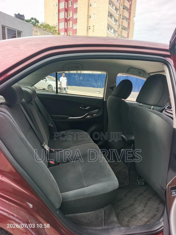 Toyota Premio 2019 Maroon
