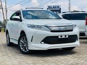 Toyota Harrier 2.0 2018 White for sale