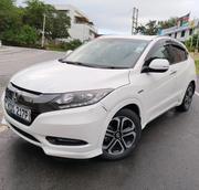 Honda Vezel 2017 White for sale