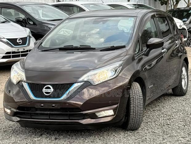 Nissan Note 2019 Maroon