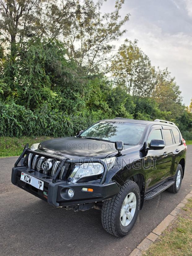 Toyota Land Cruiser Prado 2014 Black
