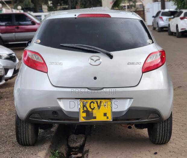 Mazda Demio 2012 Silver