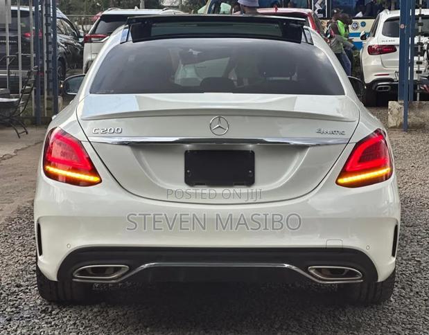 Mercedes-Benz C200 2019 White