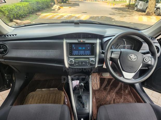 Toyota Corolla Fielder 2016 Black