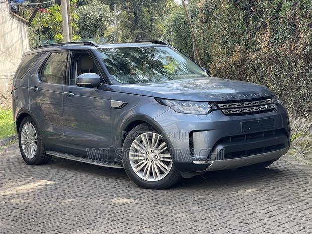 Land Rover Discovery 2018 Blue