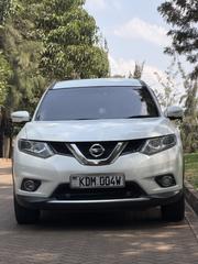Nissan X-Trail 2.0 Petrol FWD 2016 White for sale