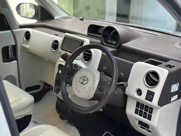 Toyota Porte 1.5 AWD 2019 Silver