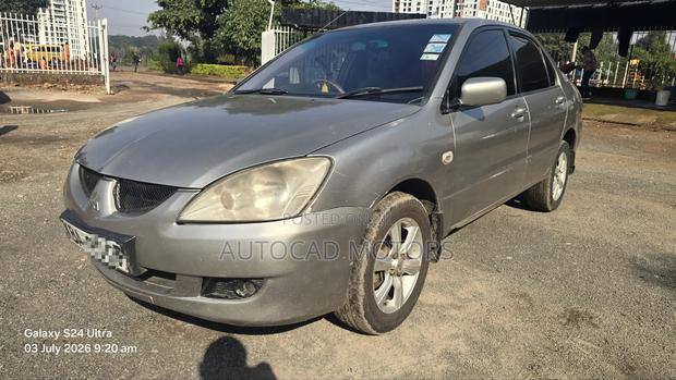 Mitsubishi Lancer 2002 Silver