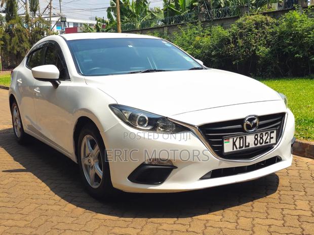 Mazda Axela 2015 White