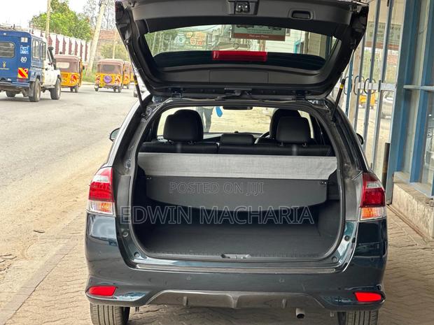 Toyota Corolla Fielder 1.5 Petrol AWD 2019 Blue