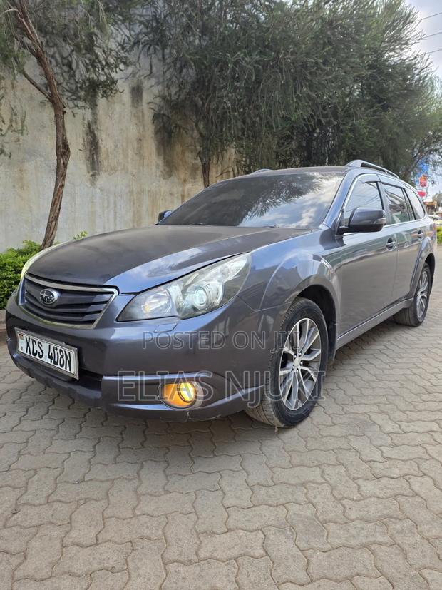 Subaru Outback 2012 Gray