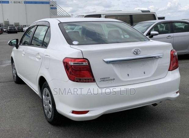 Toyota Axio 2021 Off white