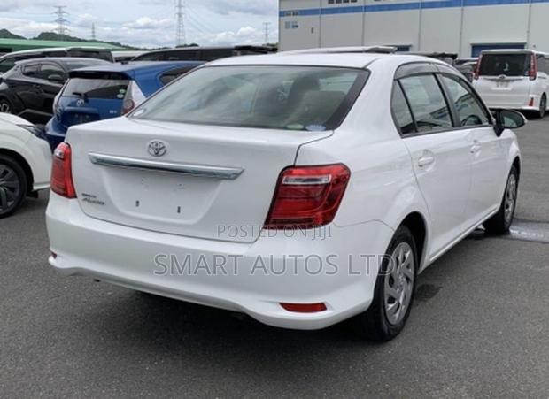 Toyota Axio 2021 Off white