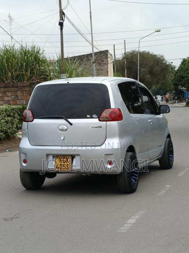 Toyota Porte 2009 Silver