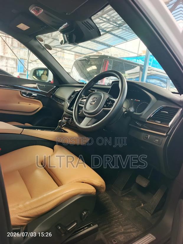 Volvo XC90 2019 White