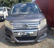 Honda Stepwgn 2014 Silver for sale