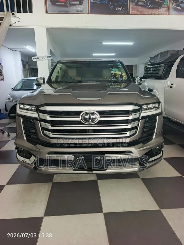 Toyota Land Cruiser Prado 2021 Brown