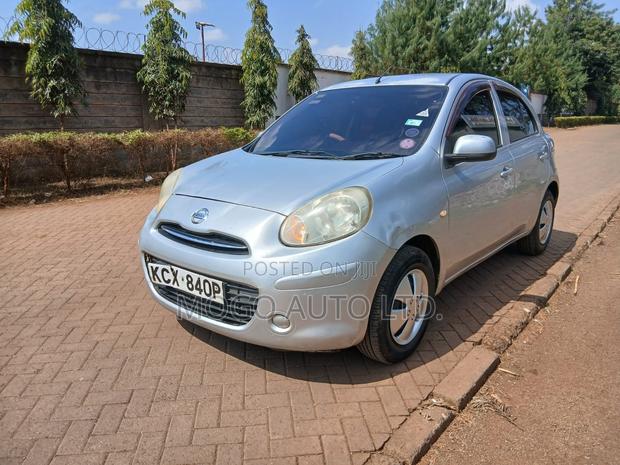 Nissan March 2012 Silver