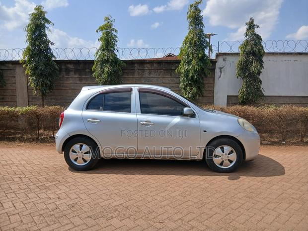 Nissan March 2012 Silver