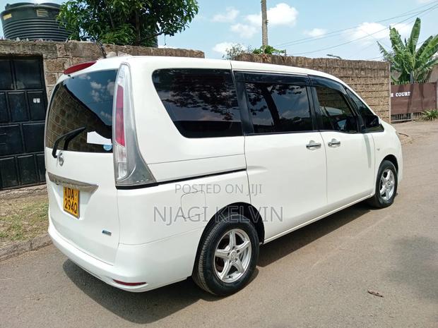 Nissan Serena 2013 White