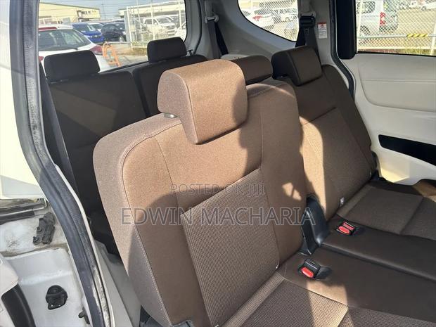 Toyota Sienta 1.5 AWD (6-seater) 2020 White