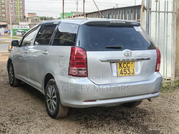 Toyota Wish 2008 Silver