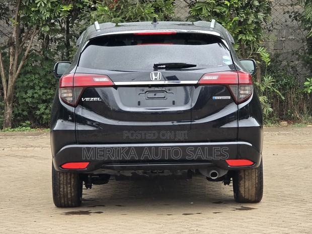 Honda Vezel 2019 Gray
