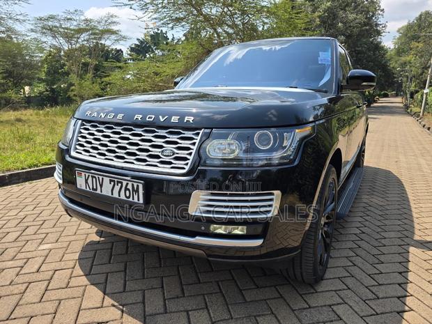 Land Rover Range Rover Vogue 2014 Black