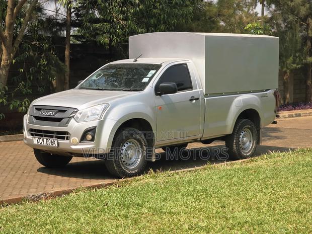 Isuzu D-MAX 2020 Beige