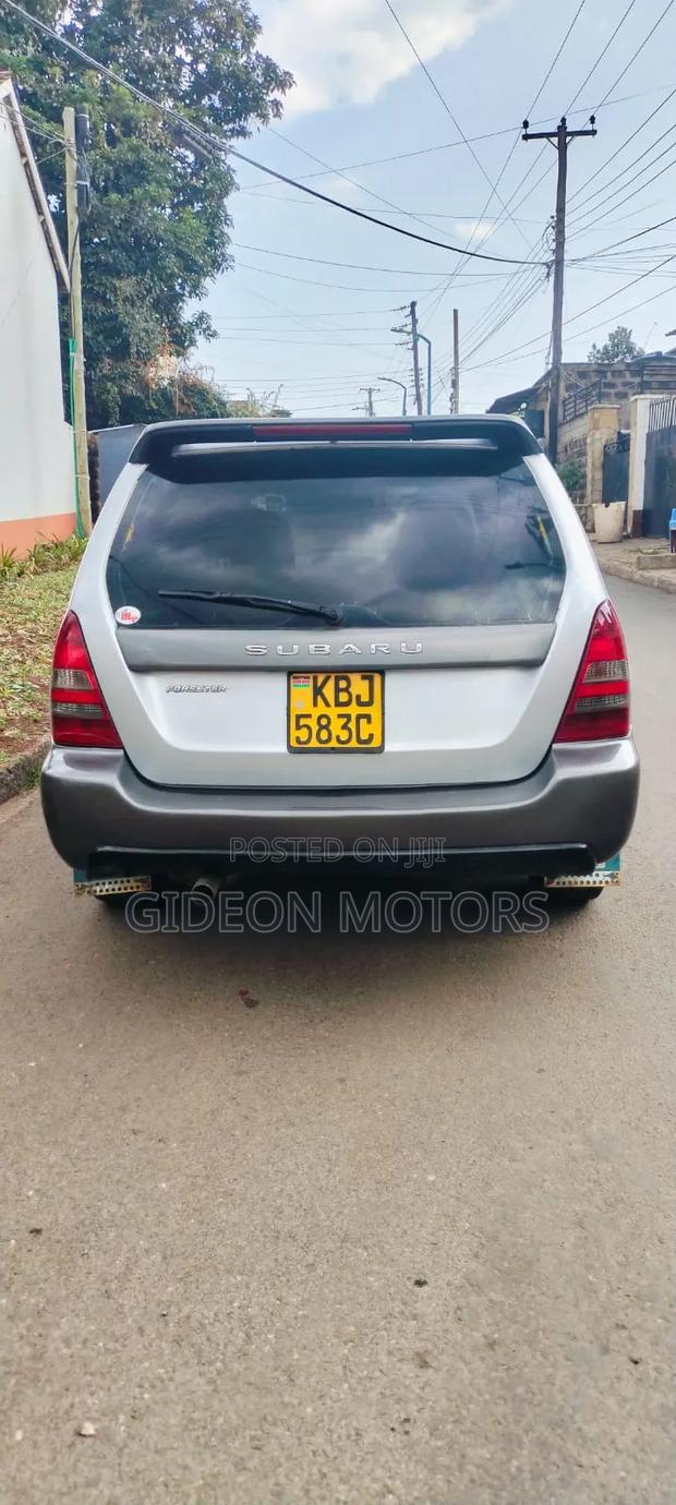 Subaru Forester 2002 Silver