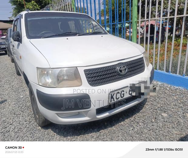 Toyota Succeed 2009 White