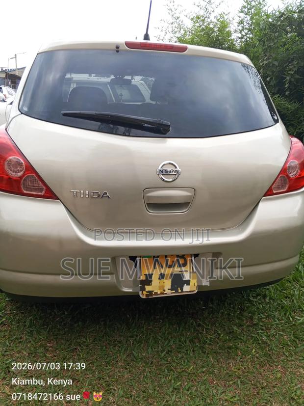 Nissan Tiida 2008 Gold