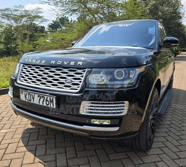 Land Rover Range Rover Vogue 2015 Black