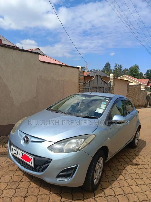 Mazda Demio 2012 Blue