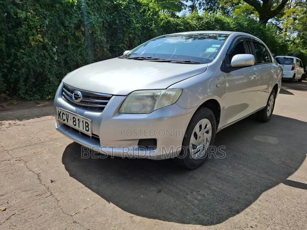 Toyota Axio 1.5 X 2WD 2012 Silver