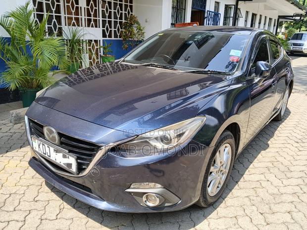 Mazda Axela 2015 Blue