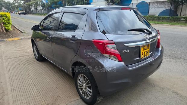 Toyota Vitz 2016 Gray