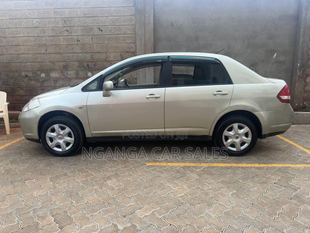 Nissan Tiida 1.5L 16V 2006 Gold