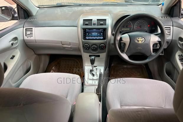 Toyota Axio 2008 Gray