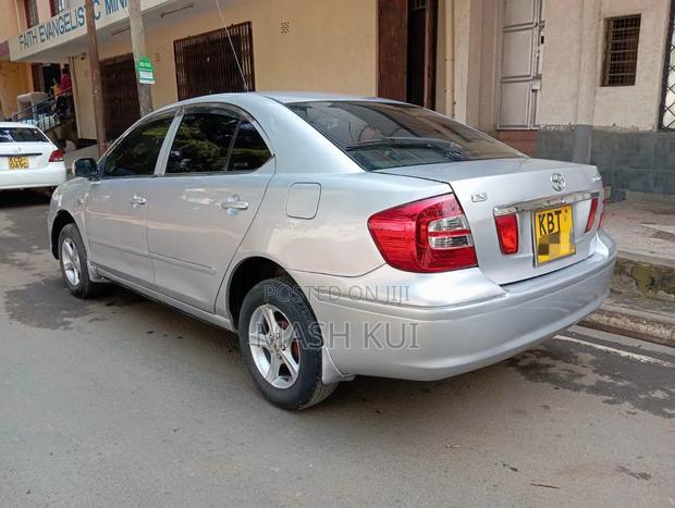 Toyota Premio 2005 Silver