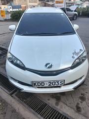 Toyota Wish 2014 White for sale