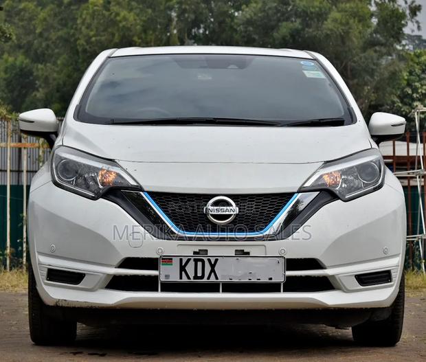 Nissan Note 2018 White
