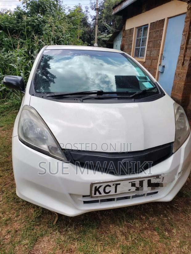 Honda Fit 2011 White