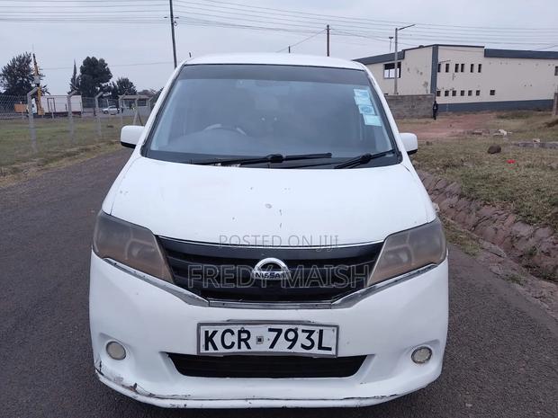 Nissan Serena 2011 White