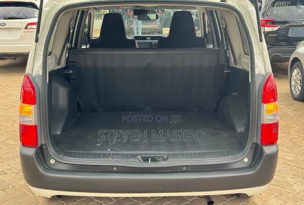 Toyota Succeed 2019 White