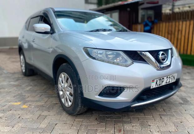 Nissan X-Trail 2.0 Petrol AWD 2016 Silver